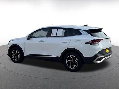 Used 2025 Kia Sportage LX FWD image 10