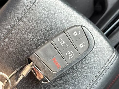 Used 2026 Jeep Compass Trailhawk AWD/4WD image 21