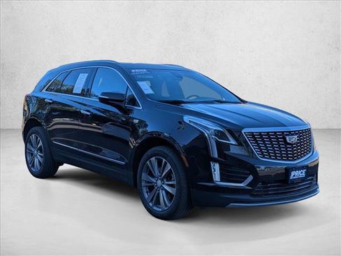 Used 2024 Cadillac XT5 Premium Luxury AWD/4WD image 3
