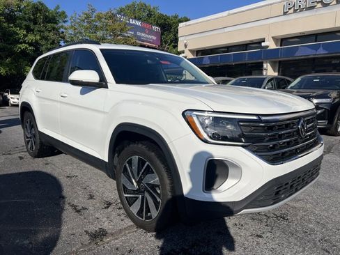 Used 2024 Volkswagen Atlas SE FWD image 7