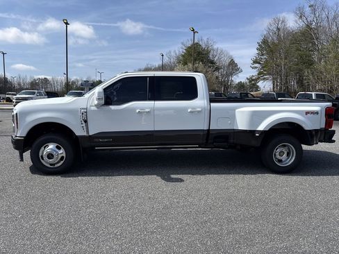 Used 2024 Ford F350 King Ranch image 4
