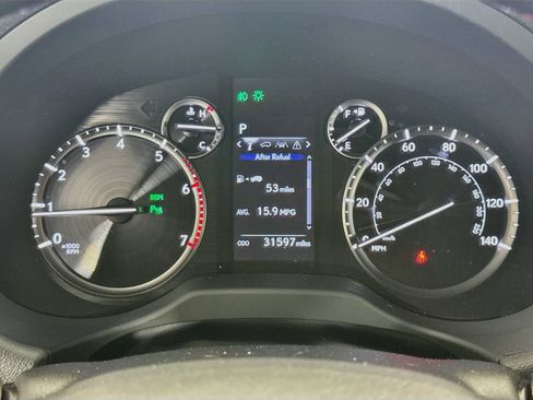 Used 2023 Lexus GX 460 Premium w/ Premium Package AWD/4WD image 11