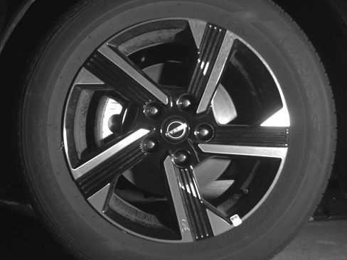 Used 2025 Nissan Sentra SV image 12