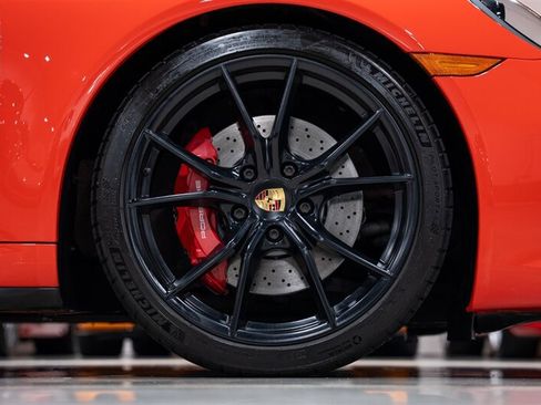 Used 2017 Porsche 911 Carrera GTS RWD image 43