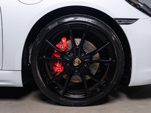 Used 2024 Porsche 718 Cayman S image 27