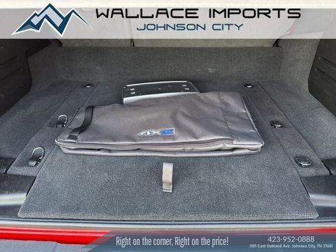 Used 2024 Jeep Wrangler Unlimited w/ Convenience Group AWD/4WD image 48