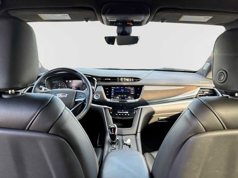 Certified 2024 Cadillac XT6 Sport w/ Platinum Package image 21