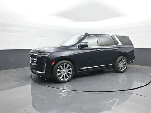 Used 2023 Cadillac Escalade Premium Luxury Platinum w/ Heavy-Duty Trailer Package AWD/4WD image 4