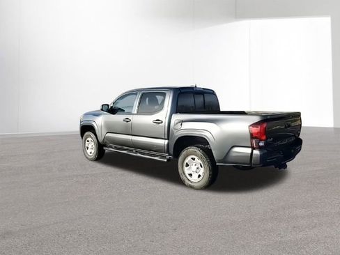 Used 2021 Toyota Tacoma SR image 6