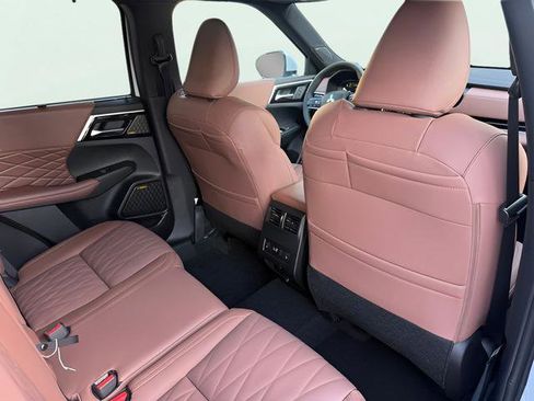 New 2026 Mitsubishi Outlander SEL FWD image 28