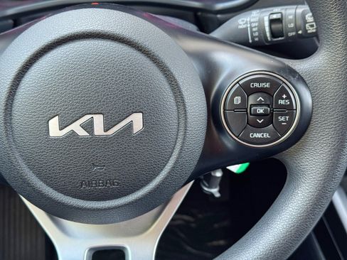 Used 2022 Kia Soul LX w/ Technology Package FWD image 20