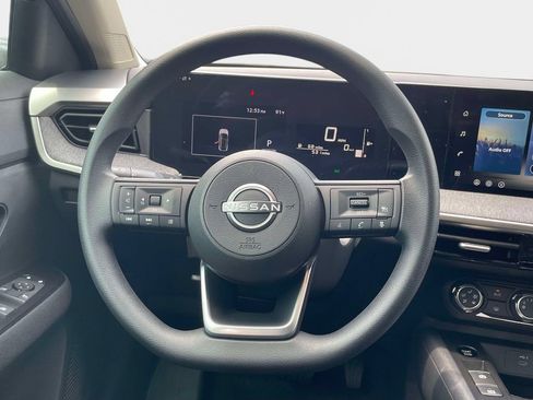 Used 2026 Nissan Kicks S FWD image 12