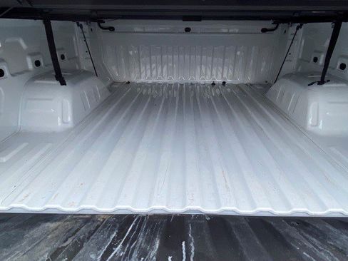 Certified 2025 Chevrolet Silverado 1500 Custom image 9