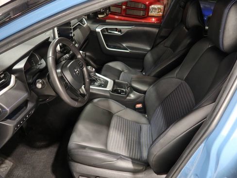 Used 2022 Toyota RAV4 XSE AWD/4WD image 19