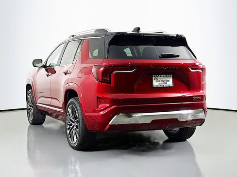 New 2026 GMC Terrain Denali w/ LPO, Black Badging Package image 5