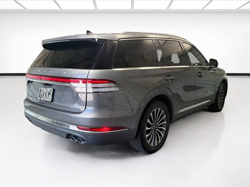 Used 2022 Lincoln Aviator Reserve w/ Equipment Group 201A RWD image 4