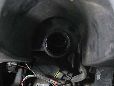 Used 2023 Nissan Pathfinder Platinum image 29