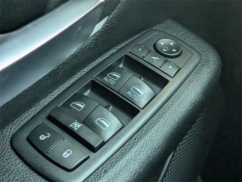 Used 2021 RAM 1500 Big Horn image 22