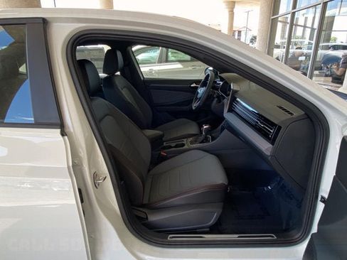 New 2027 Volkswagen Jetta GLI Autobahn FWD image 10