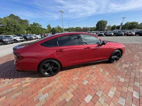 Certified 2023 Honda Accord Sport image 36