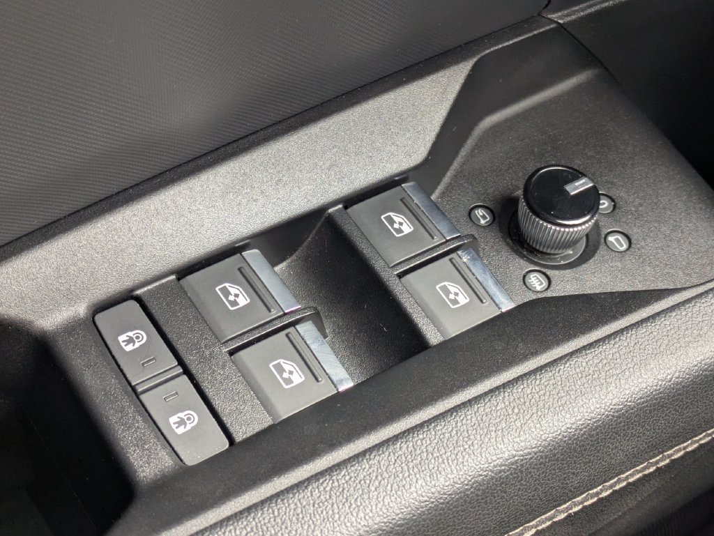 Used 2023 Audi Q4 e-tron Premium Plus w/ Premium Plus RWD image 39