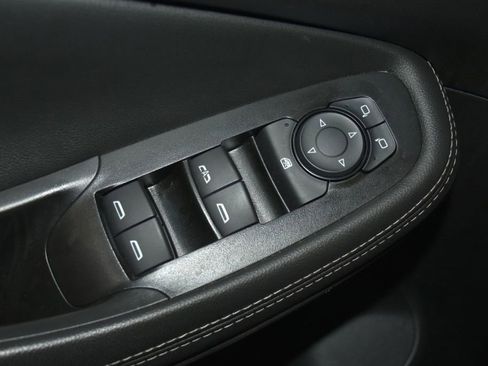 Used 2025 Buick Encore GX Preferred FWD image 23