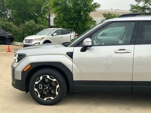 Used 2025 Hyundai Santa Fe SEL image 7