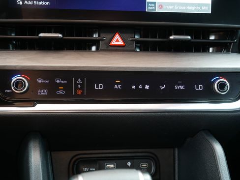 Certified 2023 Kia Sportage X-Line w/ X-Line Premium Package AWD/4WD image 23