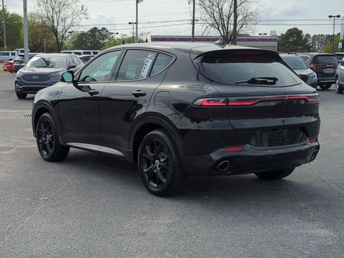 Used 2024 Dodge Hornet R/T Plus w/ Tech Pack Plus w/o Parking image 11