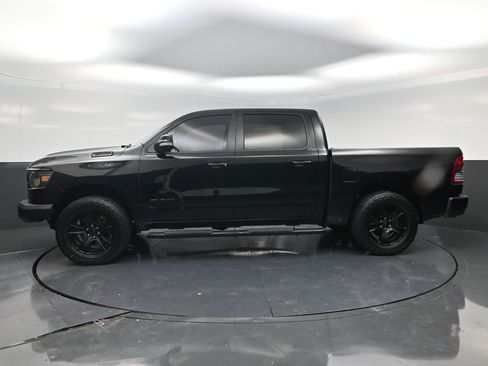 Used 2022 RAM 1500 Big Horn AWD/4WD image 3