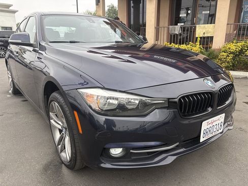 Used 2017 BMW 330i Sedan image 10