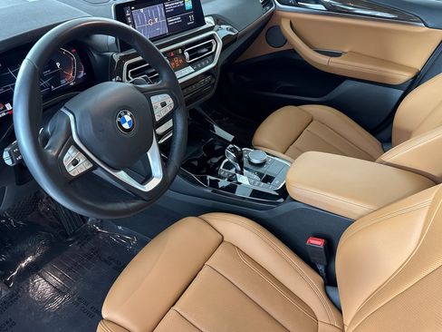 Used 2024 BMW X3 sDrive30i w/ Convenience Package RWD image 4