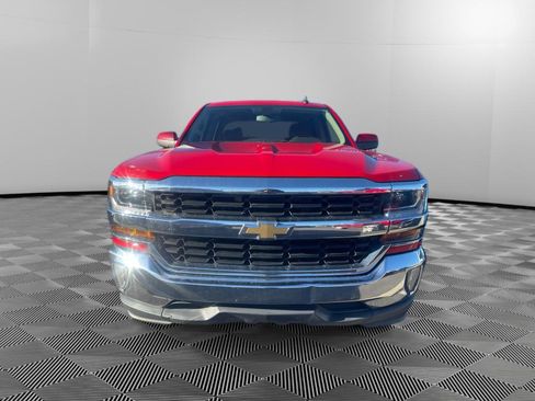 Used 2018 Chevrolet Silverado 1500 LT w/ LT Eassist Package image 2