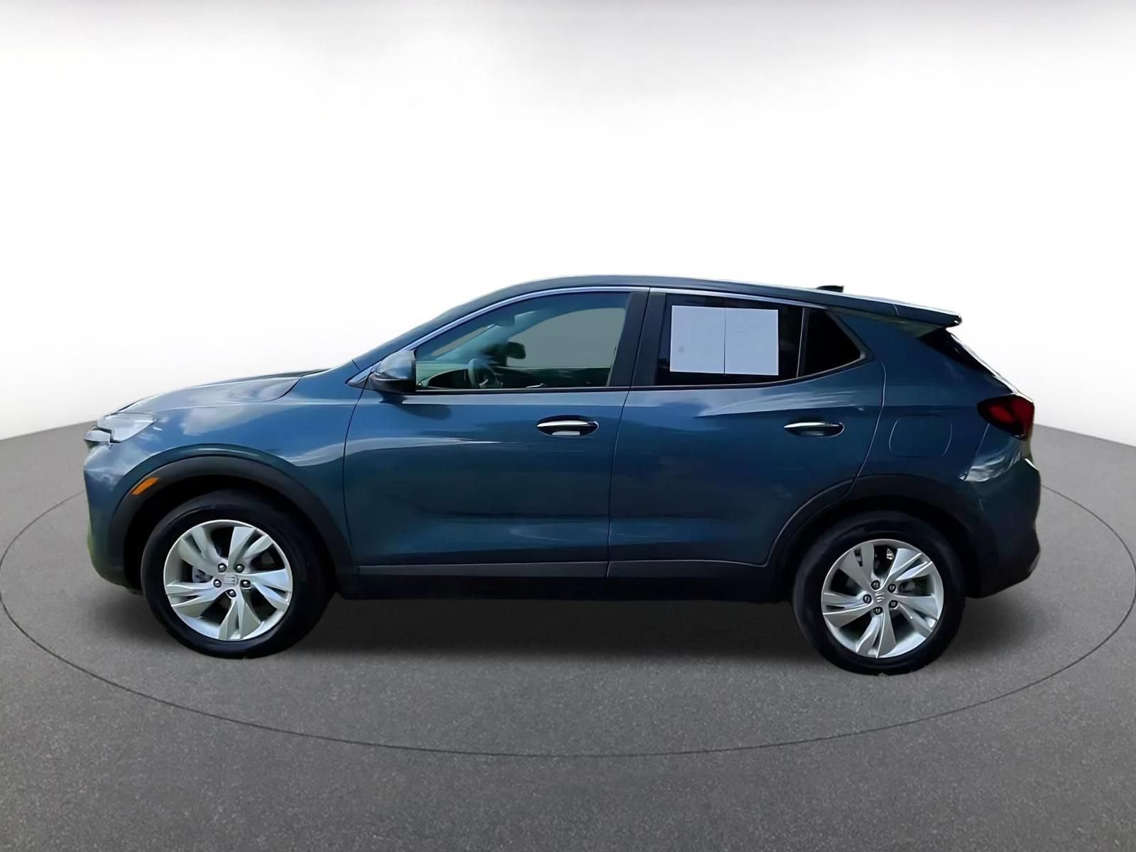 Used 2026 Buick Encore GX Preferred FWD image 8