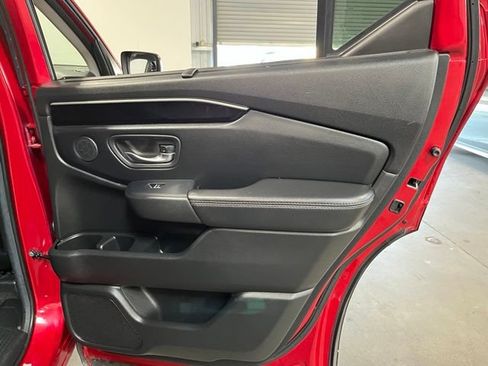 Used 2024 Honda Pilot EX-L image 15