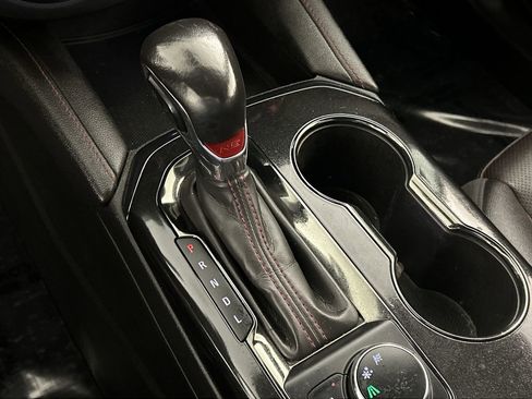 Used 2021 Chevrolet Blazer RS image 16