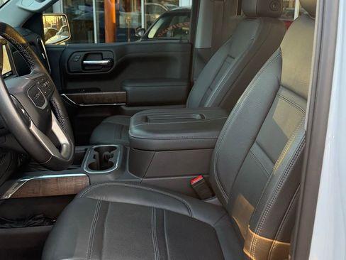 Used 2022 GMC Sierra 1500 Denali w/ Denali Premium Package image 38