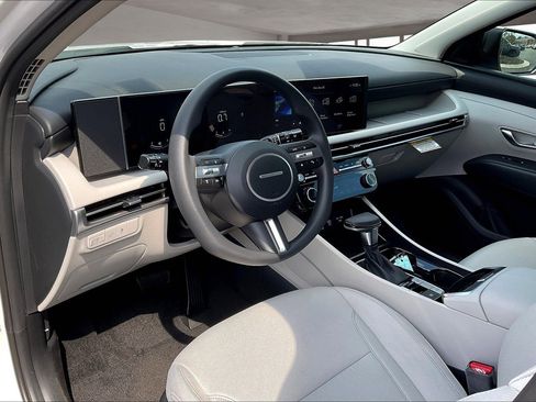New 2026 Hyundai Tucson SEL FWD image 7