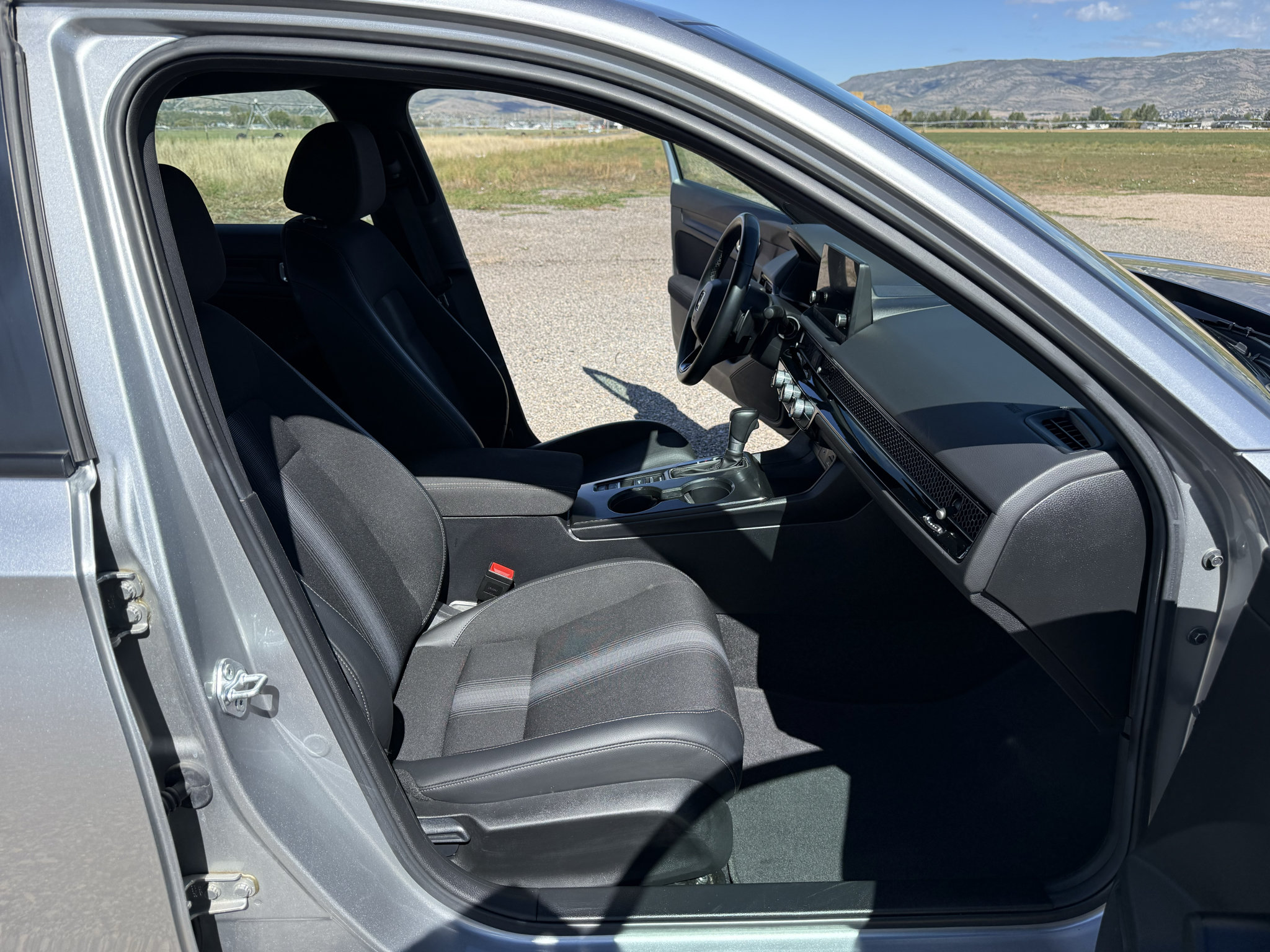Used 2025 Honda Civic Sport image 35
