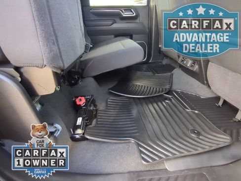 Certified 2025 Chevrolet Silverado 2500 LT w/ Convenience Package image 21