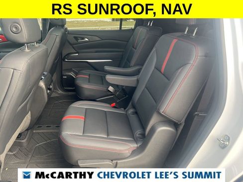 Certified 2024 Chevrolet Traverse RS image 39
