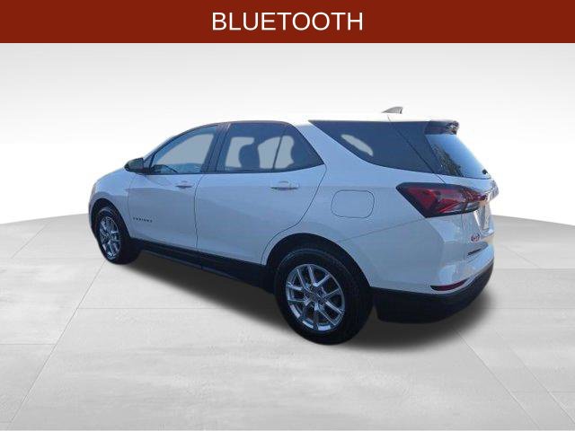 Used 2024 Chevrolet Equinox LS w/ LS Convenience Package AWD/4WD image 5