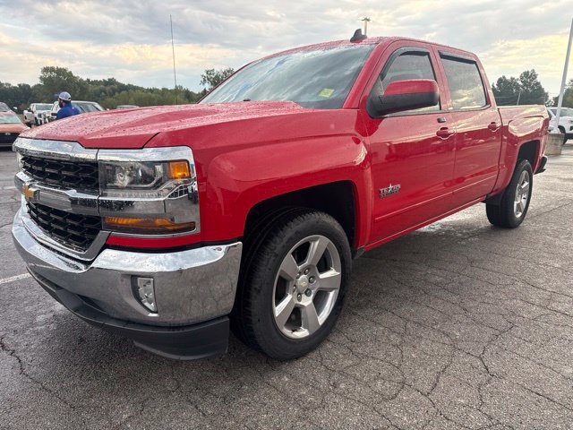 Used 2017 Chevrolet Silverado 1500 LT w/ Texas Edition RWD image 5