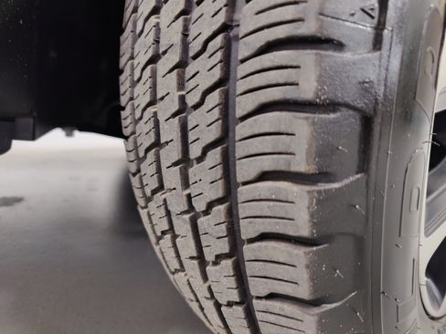 Used 2020 Jeep Compass Trailhawk w/ Cold Weather Group image 20