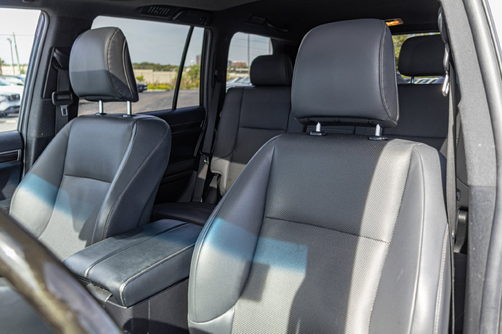 Used 2023 Lexus GX 460 Premium w/ Premium Package AWD/4WD image 13