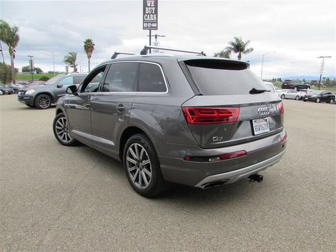 Used 2018 Audi Q7 3.0T Premium Plus w/ Premium Plus Package image 4