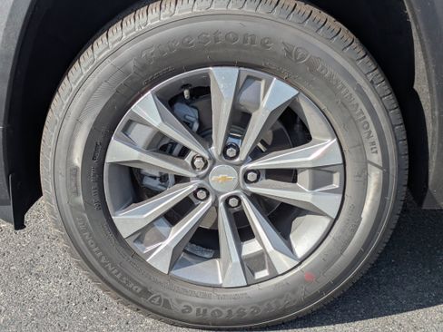 New 2026 Chevrolet Equinox LT w/ Convenience Package II image 29