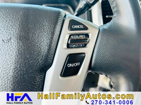 Used 2016 Nissan Titan XD AWD/4WD image 27