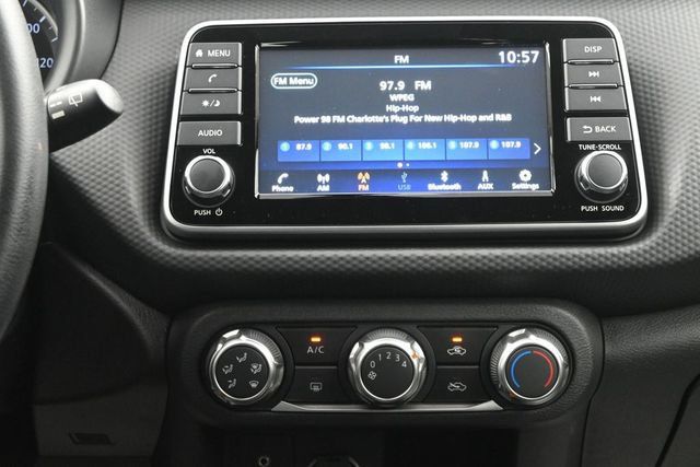 Used 2025 Nissan Kicks Play S FWD image 12