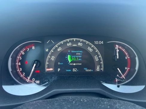 Used 2024 Toyota RAV4 LE FWD image 11